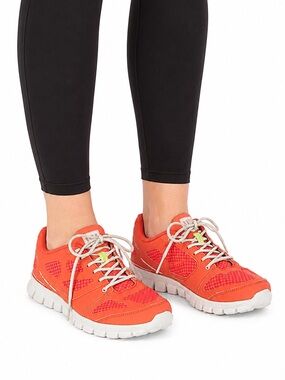 Size 8.5 Wilson Women’s Lightweight Mesh Running Shoes Coral Athletic Sneakers